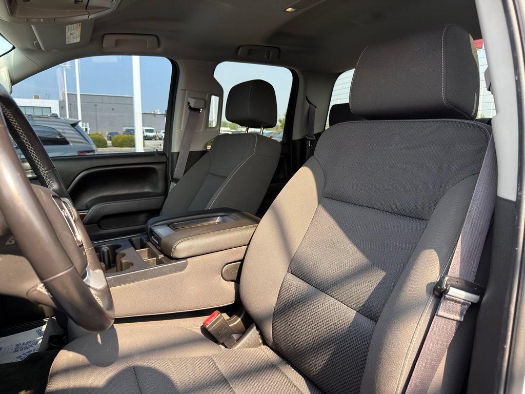 Used 2017 GMC Sierra 1500 SLE w/ SLE Value Package AWD/4WD image 13