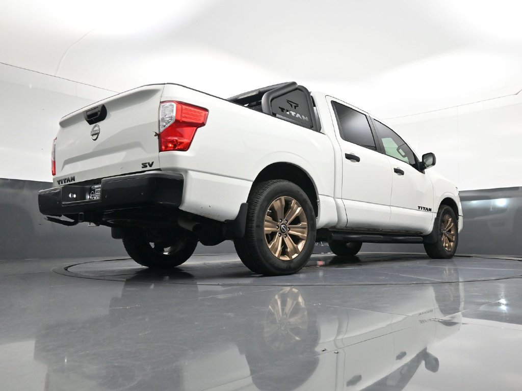 Certified 2024 Nissan Titan SV w/ SV Bronze Edition Package RWD image 25