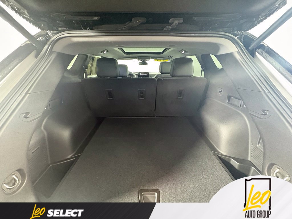Used 2024 Chevrolet Blazer LT w/ Midnight/Sport Edition AWD/4WD image 11