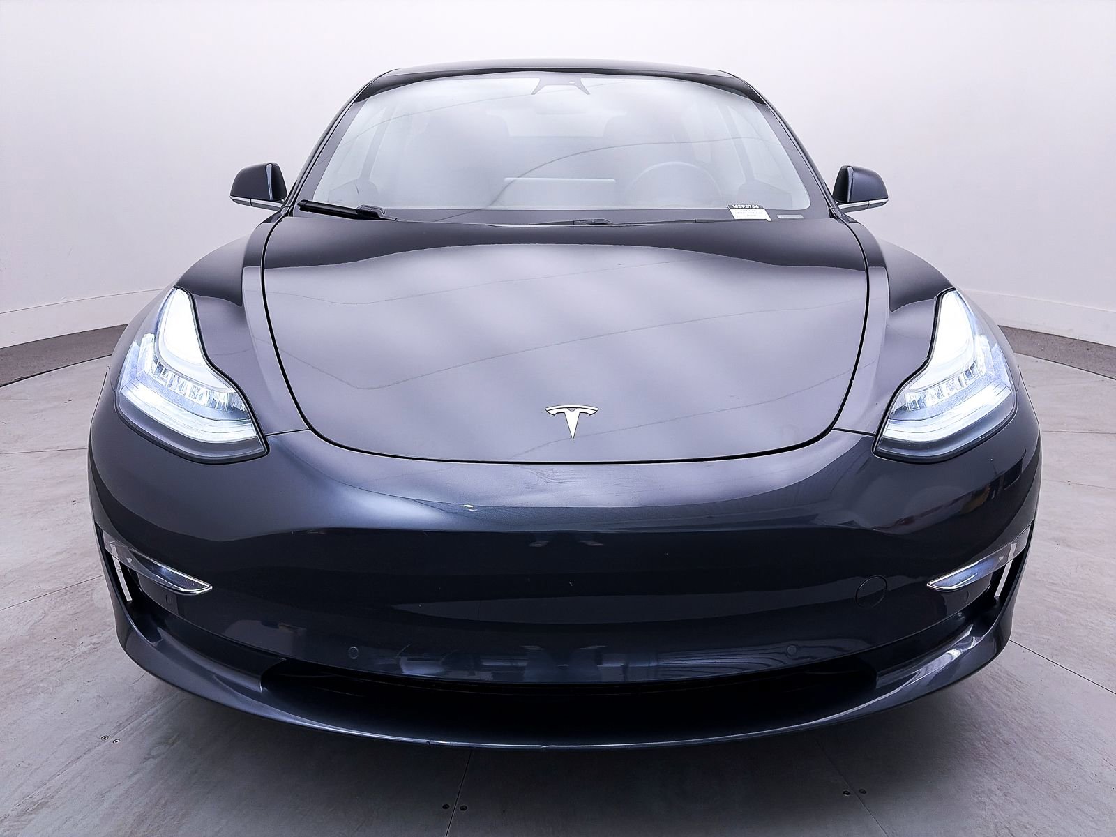 Used 2019 Tesla Model 3 Standard Range Plus image 10