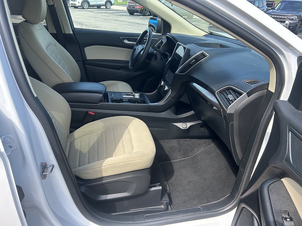 Used 2024 Ford Edge SE AWD/4WD image 19