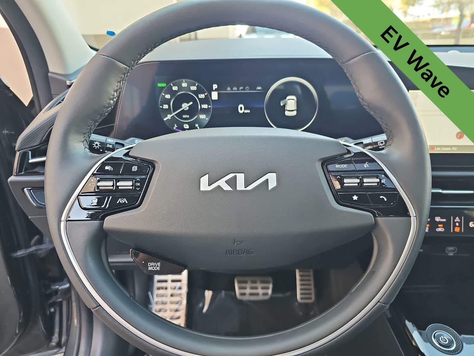 Used 2024 Kia Niro Wave FWD image 19