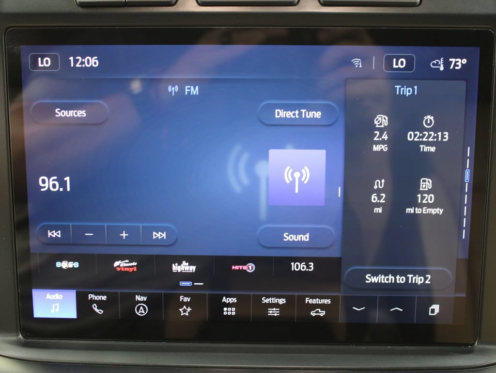 Used 2023 Ford F350 Lariat AWD/4WD image 28