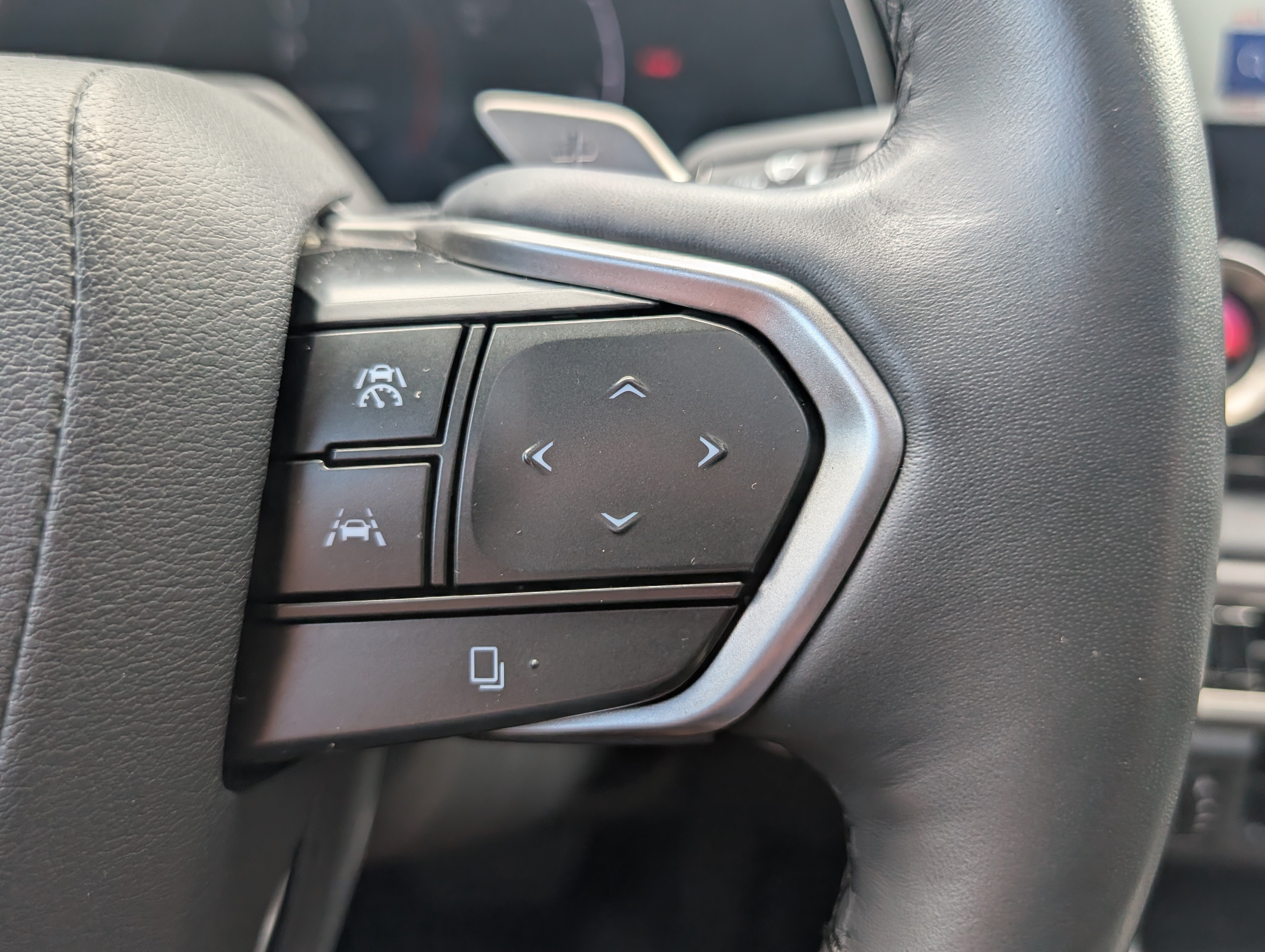 Used 2024 Lexus RX 350 AWD w/ Convenience Package image 26
