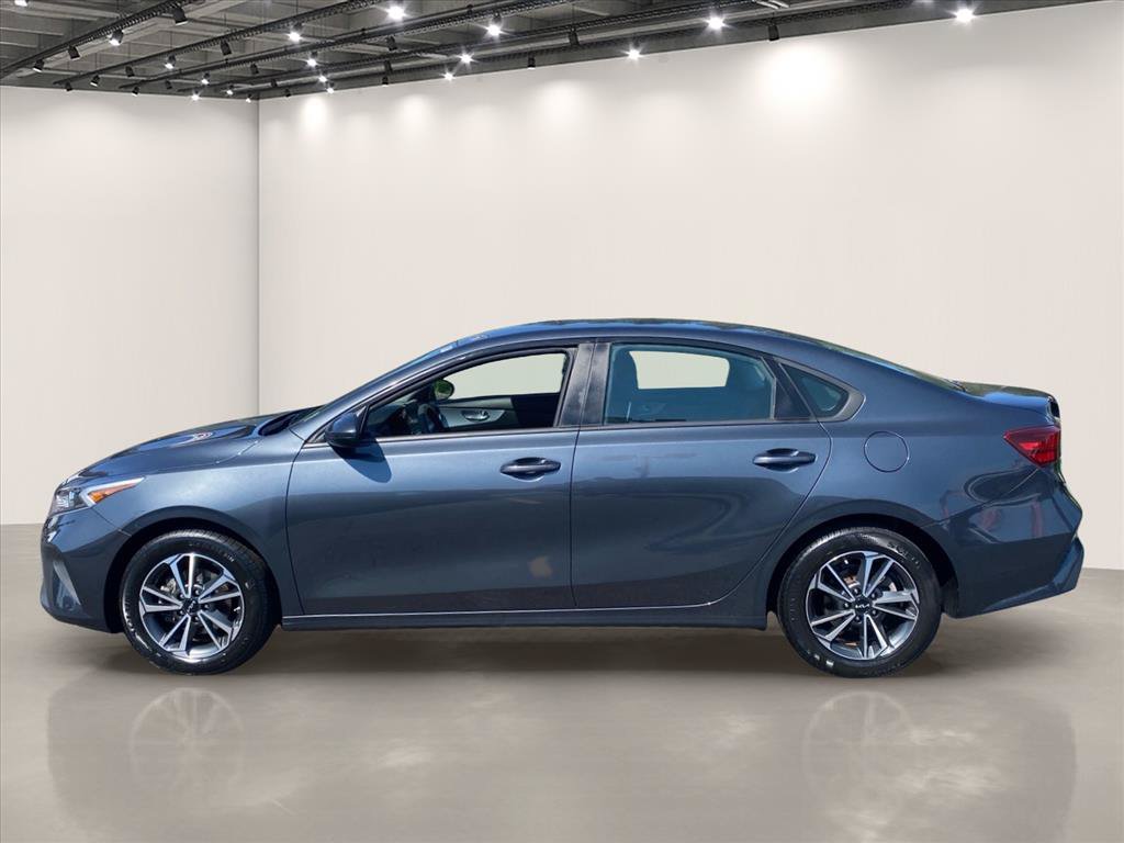 Certified 2023 Kia Forte LXS FWD image 5