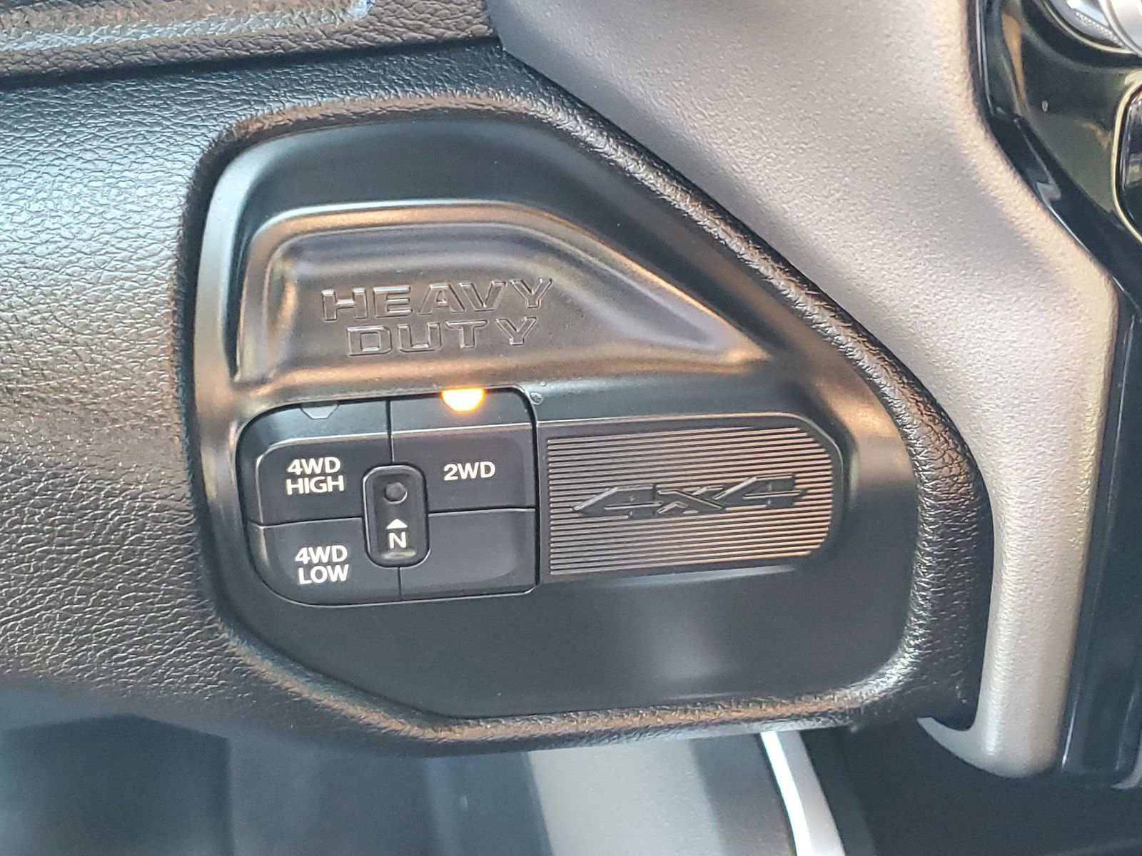 Used 2022 RAM 2500 Big Horn w/ Level C Equiment Group AWD/4WD image 29
