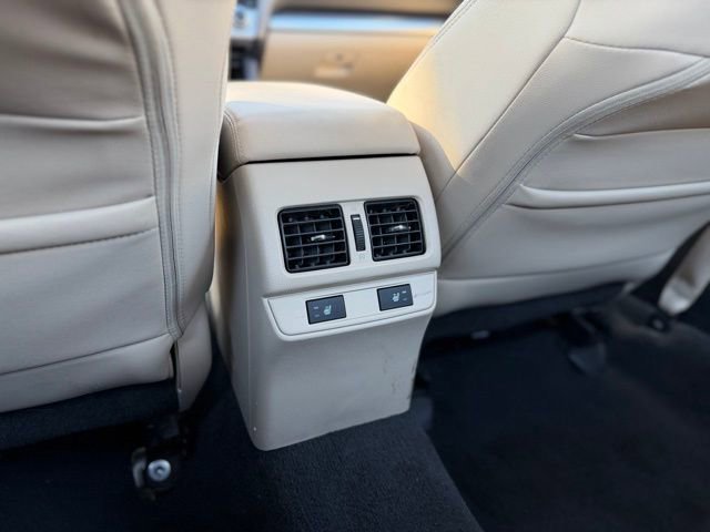 Used 2016 Subaru Legacy 2.5i Limited image 17