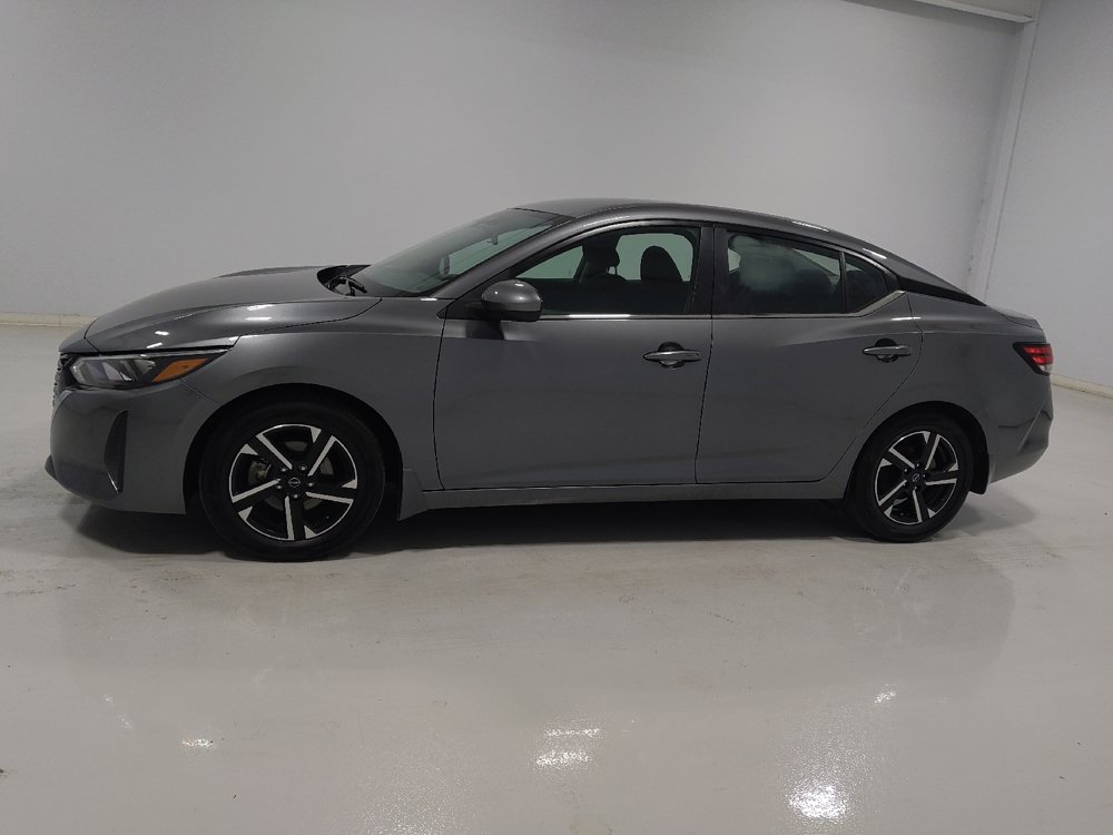 Used 2025 Nissan Sentra SV w/ All-Weather Package FWD image 2