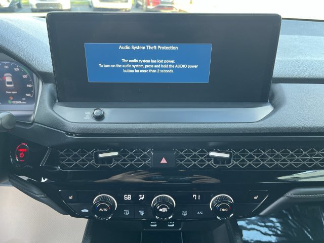 Used 2025 Honda Accord Sport image 15