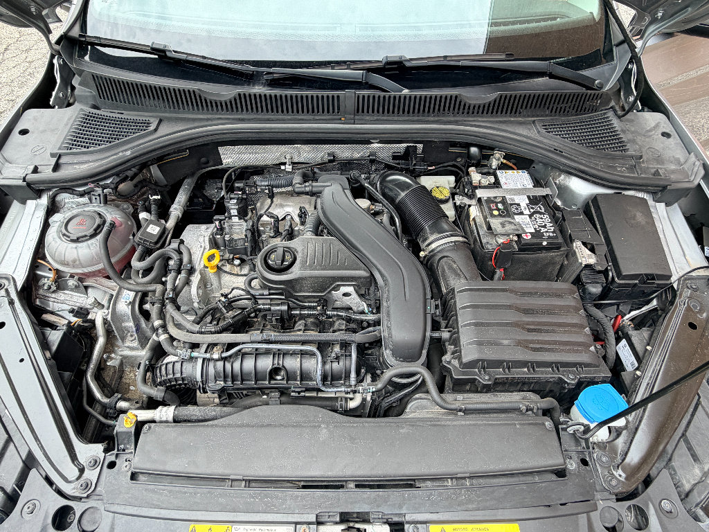 Used 2024 Volkswagen Jetta SE FWD image 30
