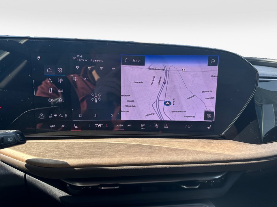 Certified 2025 Audi Q5 Premium w/ Convenience Package image 21