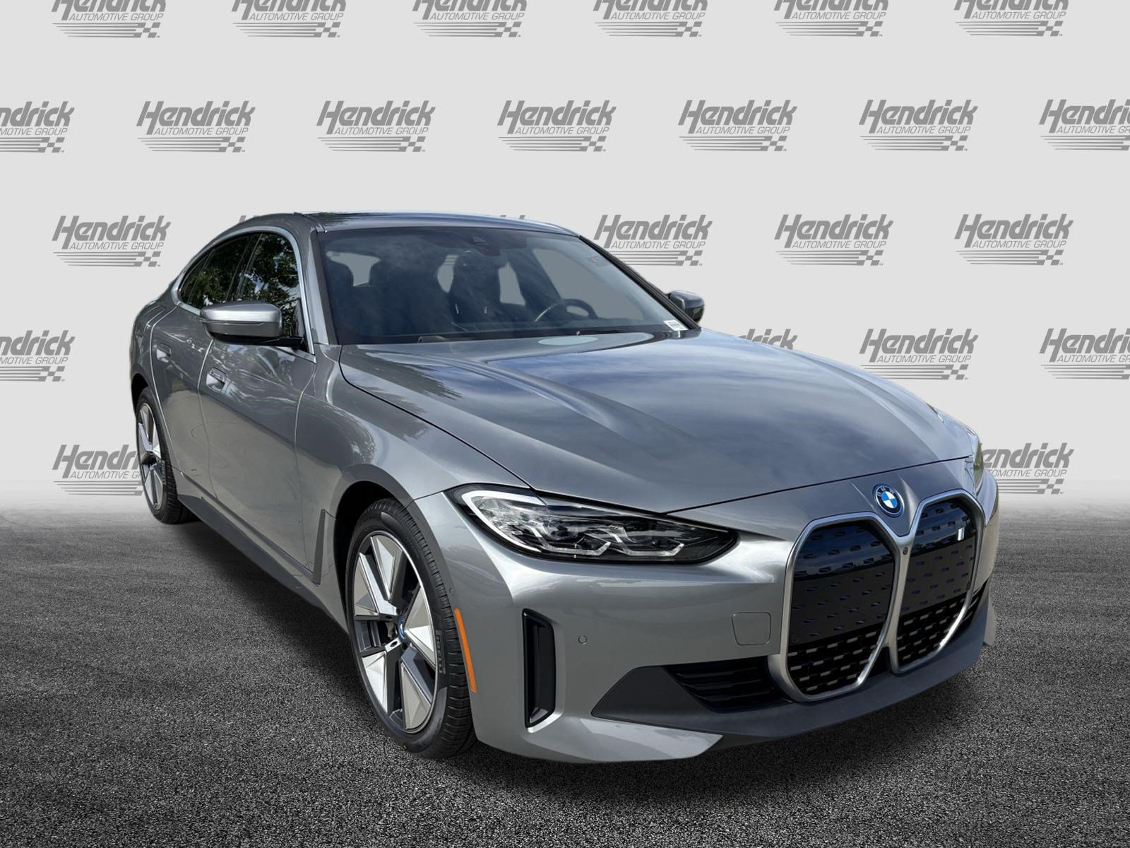 Certified 2023 BMW i4 eDrive40 w/ Premium Package RWD image 2