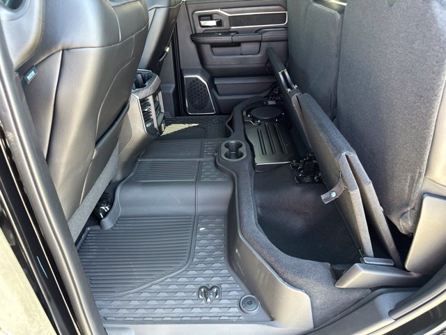 New 2026 RAM 3500 Laramie AWD/4WD image 35