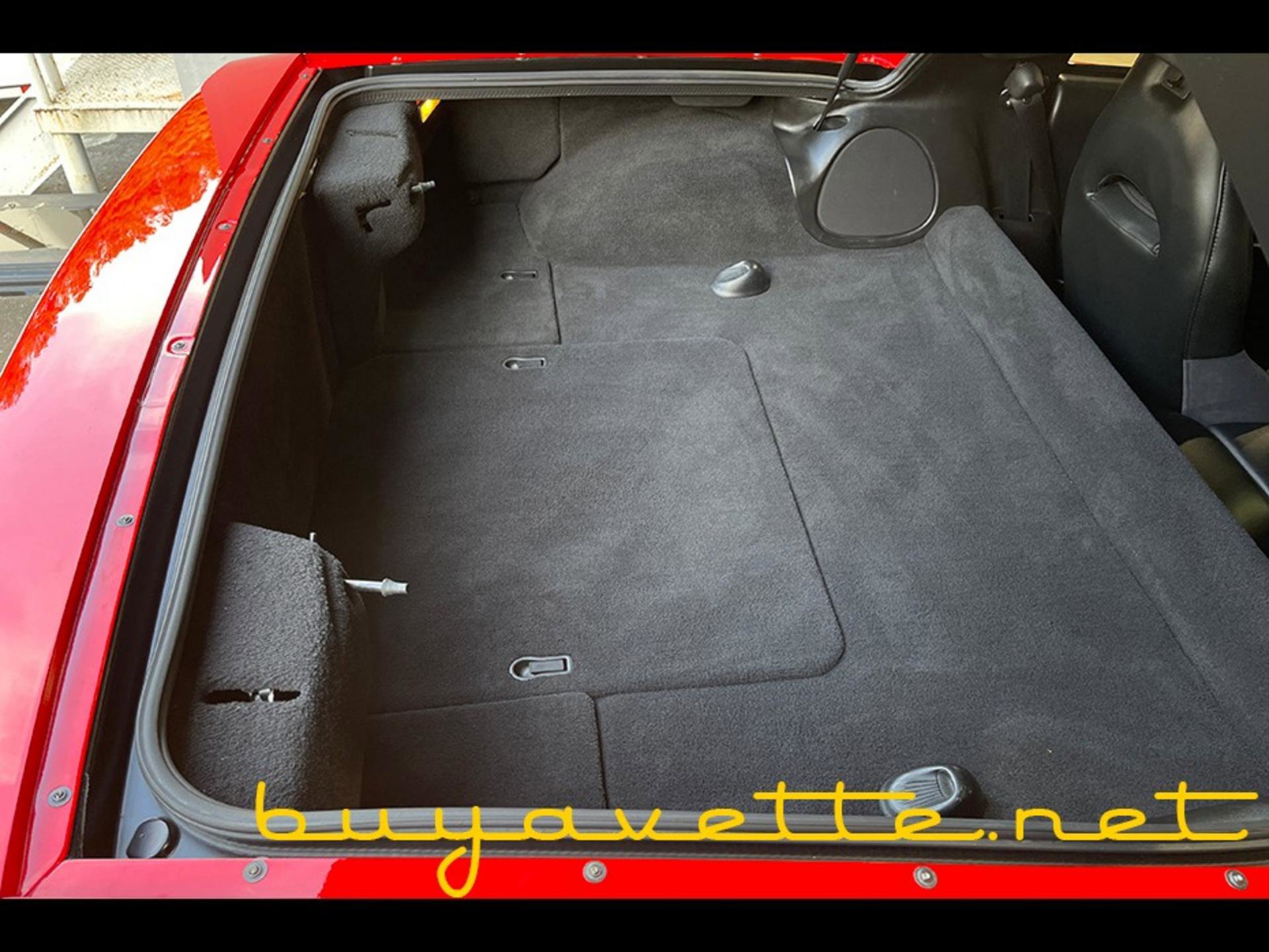 Used 2003 Chevrolet Corvette Coupe w/ Preferred Equipment Group image 23