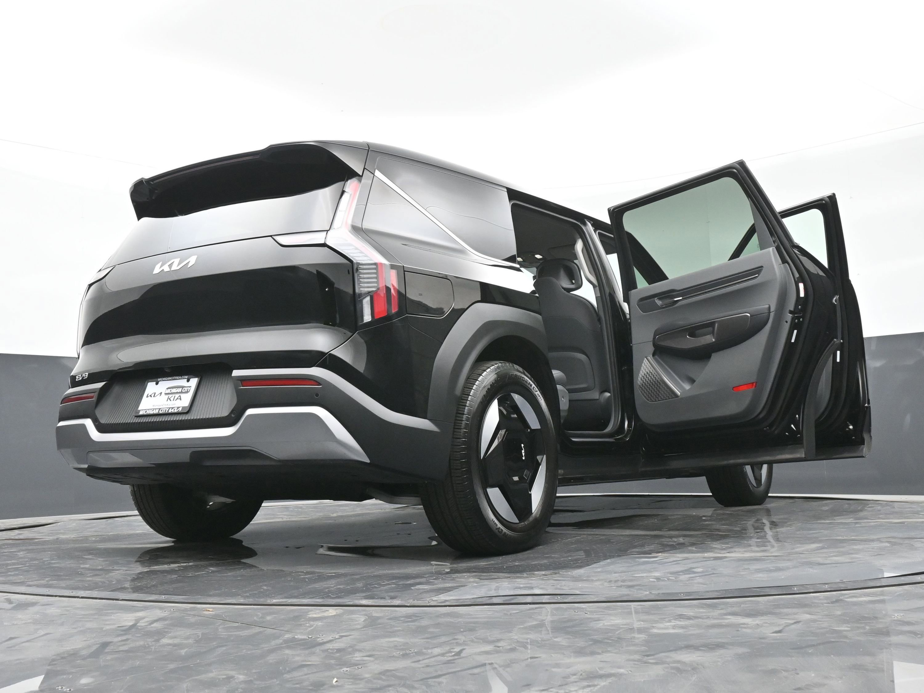 Used 2024 Kia EV9 Light image 47