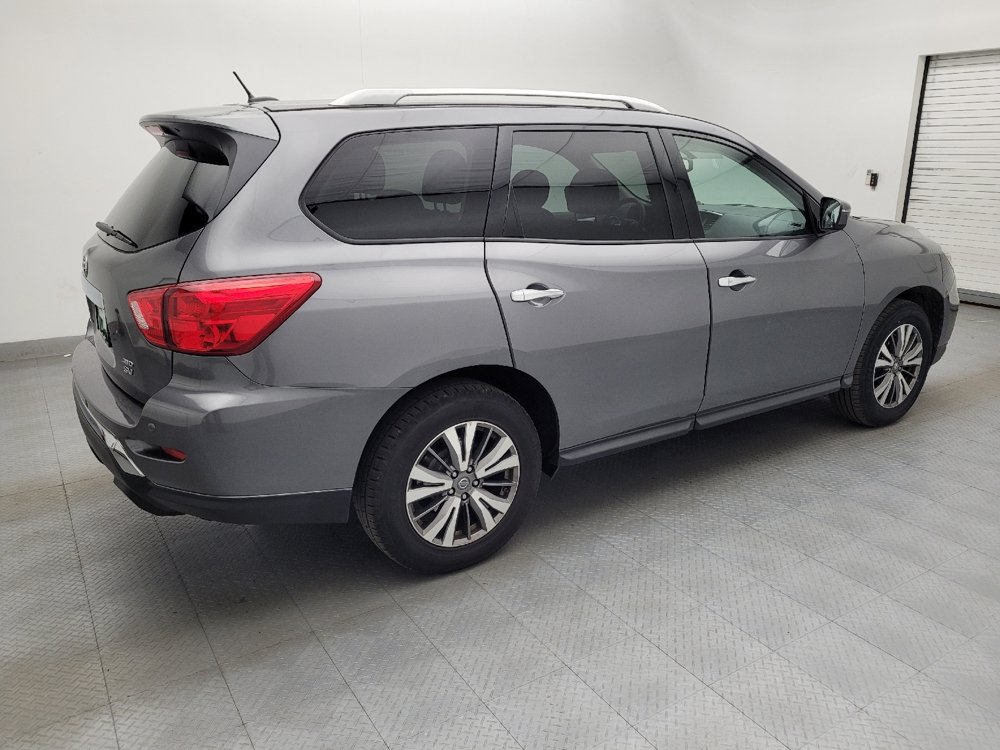 Used 2018 Nissan Pathfinder SV AWD/4WD image 10