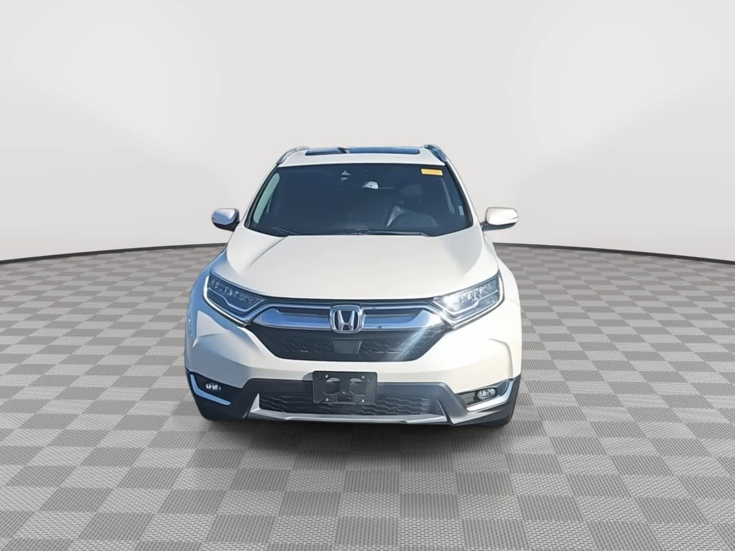 Used 2018 Honda CR-V Touring image 3