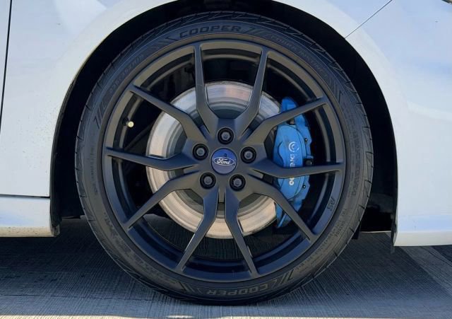 Used 2017 Ford Focus RS image 56