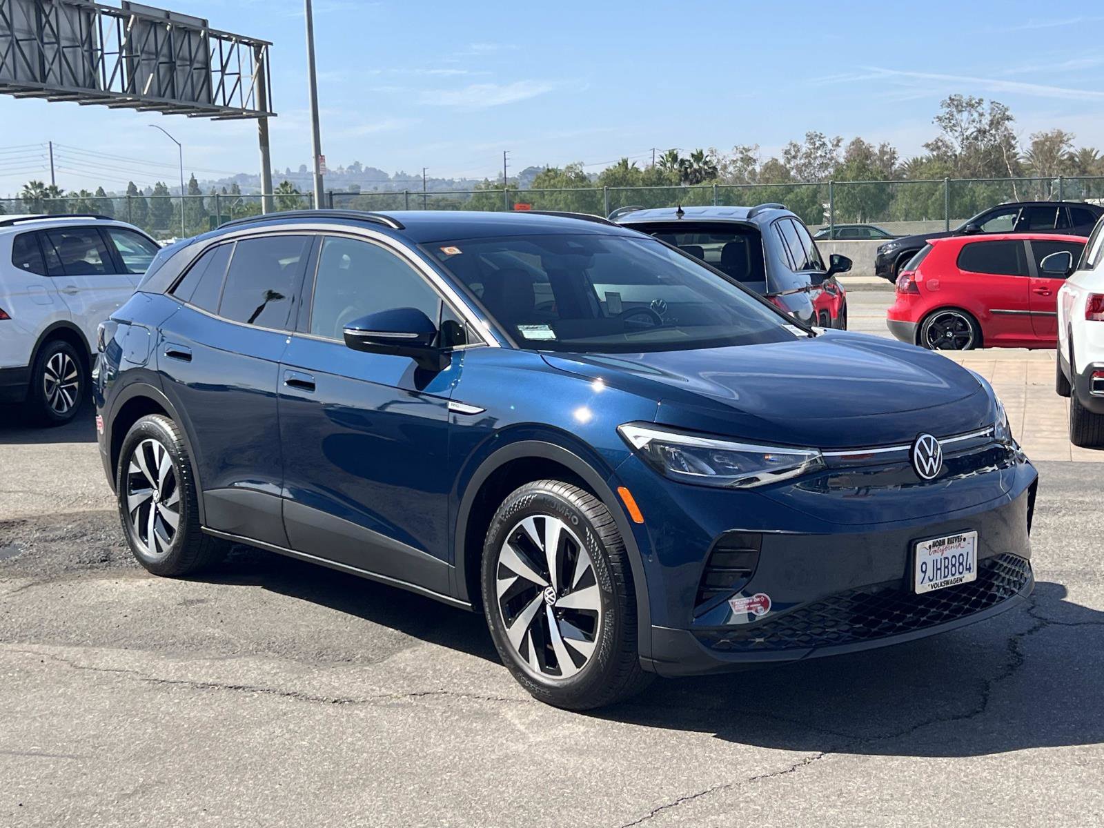 Certified 2023 Volkswagen ID.4 Pro image 27