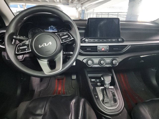 Certified 2024 Kia Forte LXS w/ LXS Technology Package FWD image 6