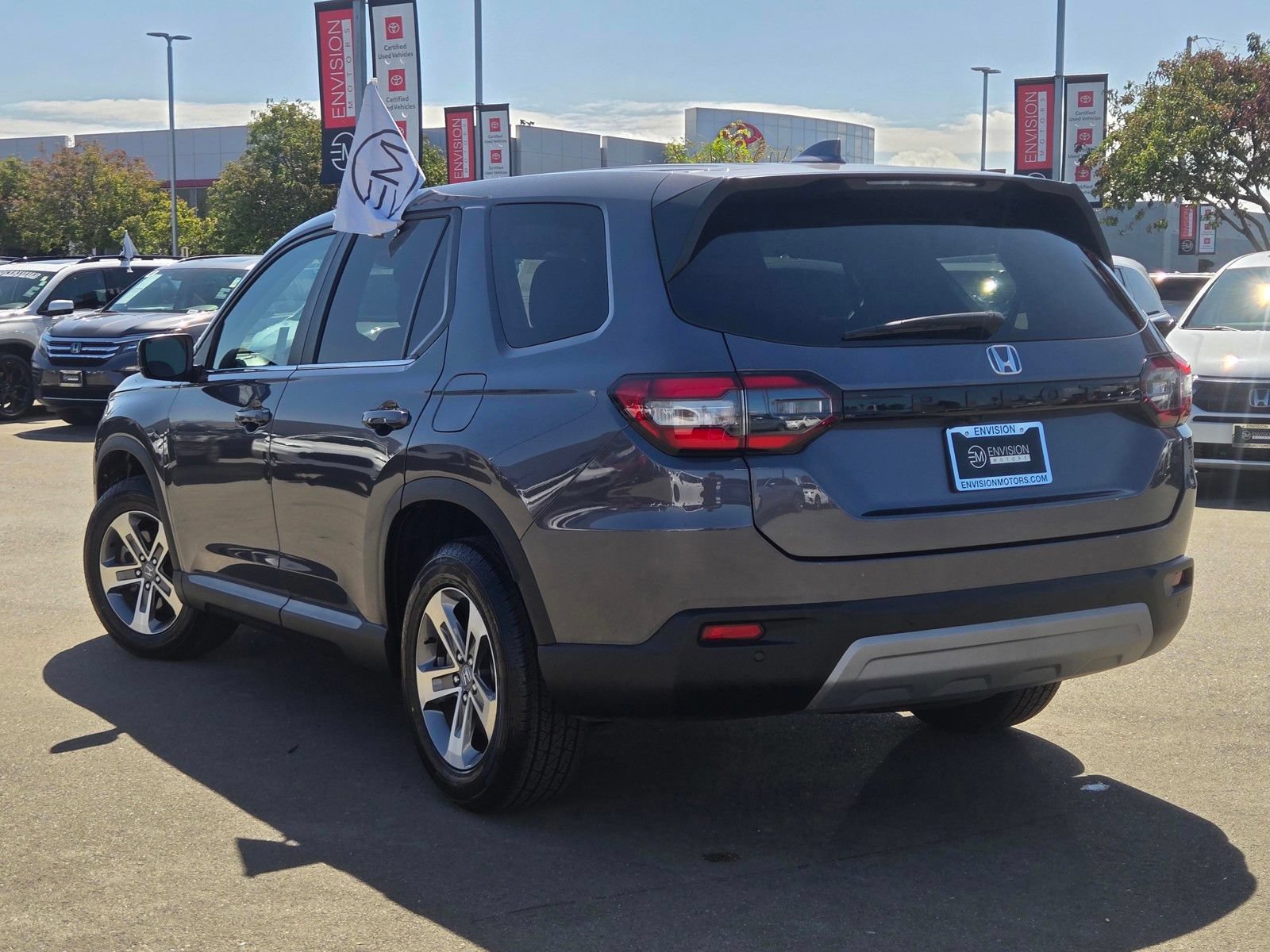 Certified 2023 Honda Pilot EX-L image 5