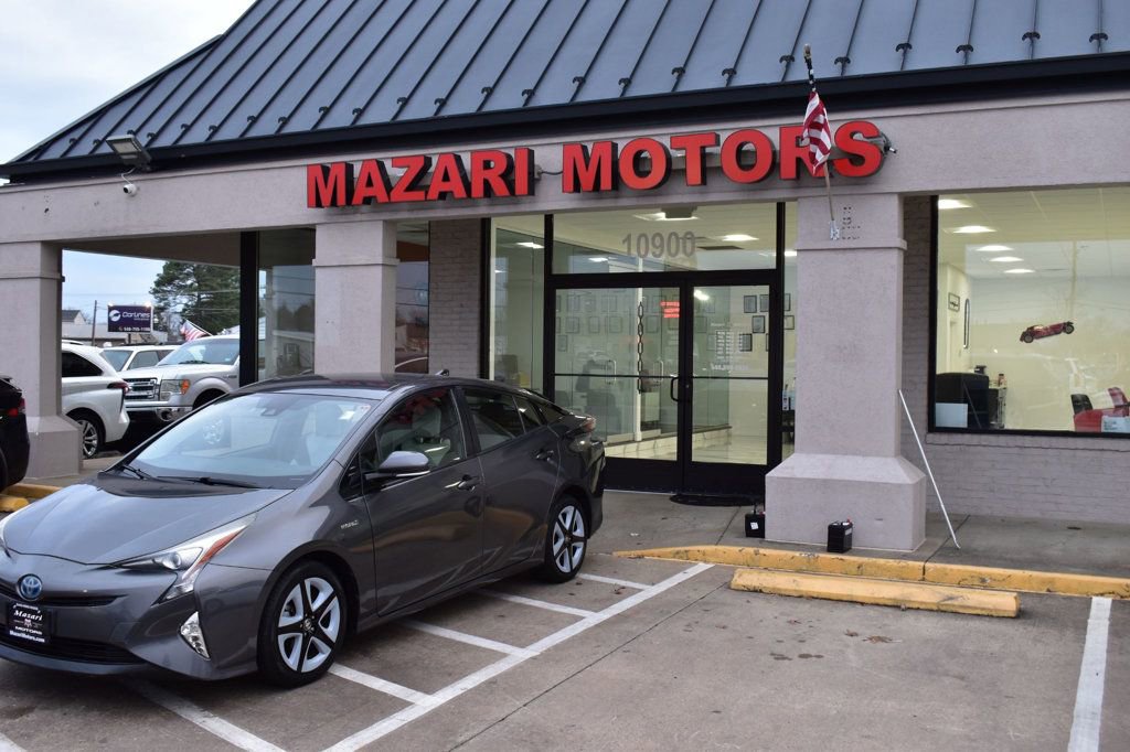 Used 2016 Toyota Prius Three Touring FWD image 10