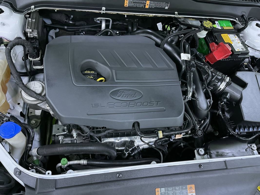 Used 2018 Ford Fusion SE w/ Equipment Group 201A image 30