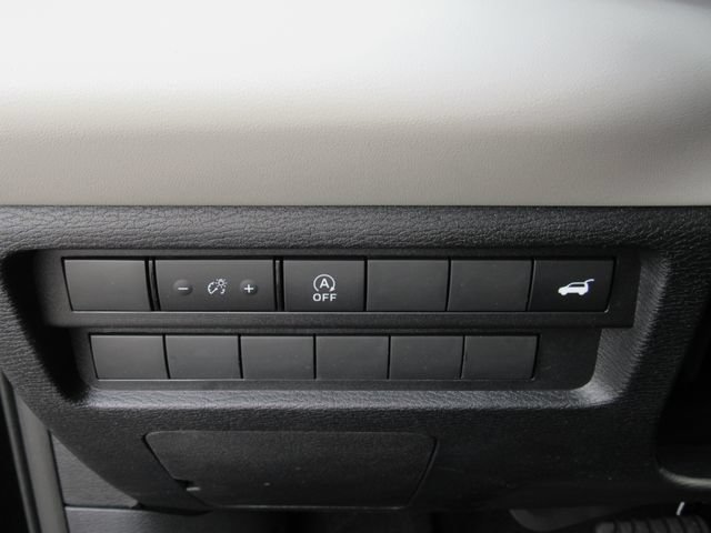 New 2026 Mitsubishi Outlander SE FWD image 32
