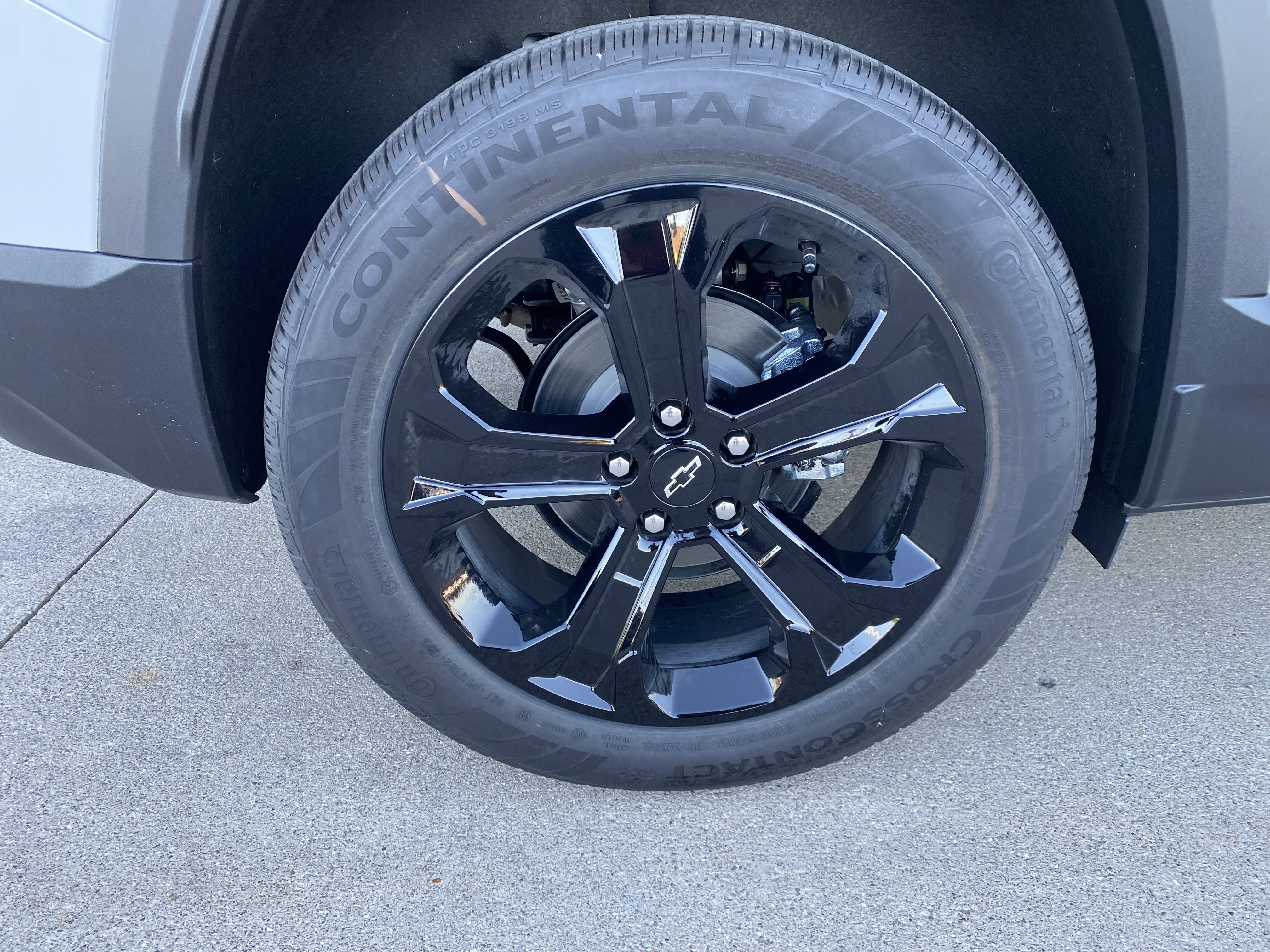 New 2026 Chevrolet Equinox LT w/ Convenience Package II image 23
