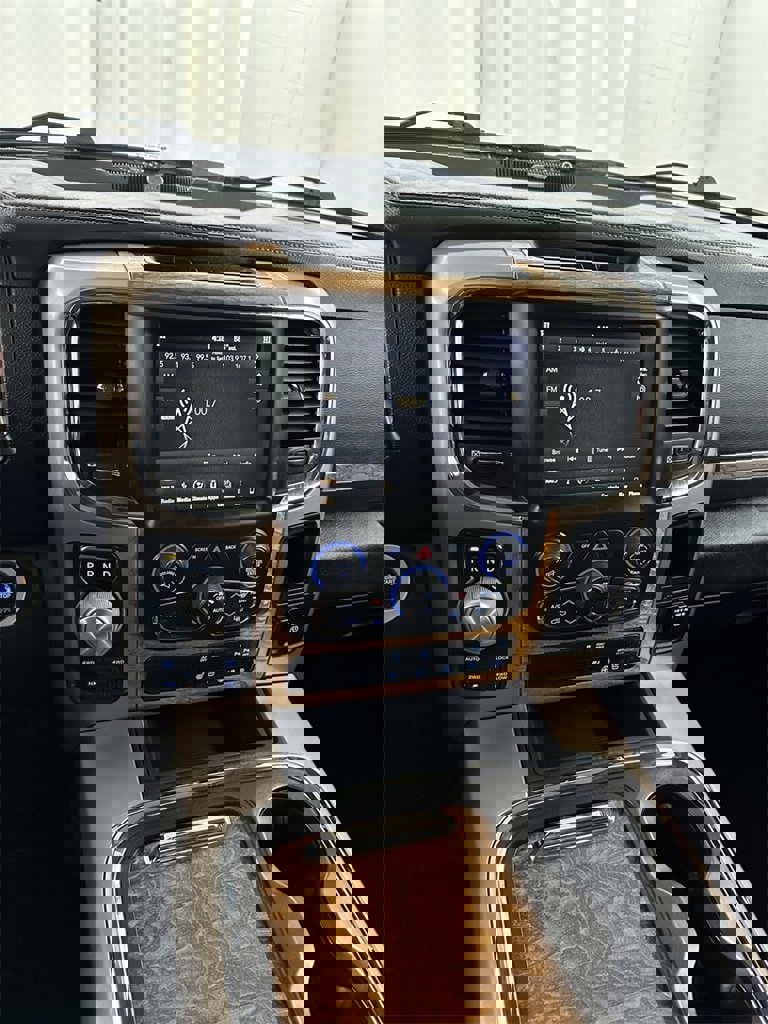 Used 2018 RAM 1500 Laramie Longhorn w/ Convenience Group image 20