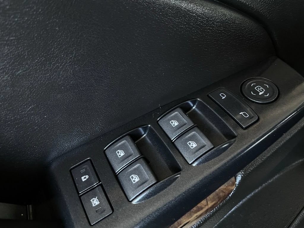 Used 2018 Chevrolet Tahoe 2WD w/ Remote Keyless Entry Package image 26