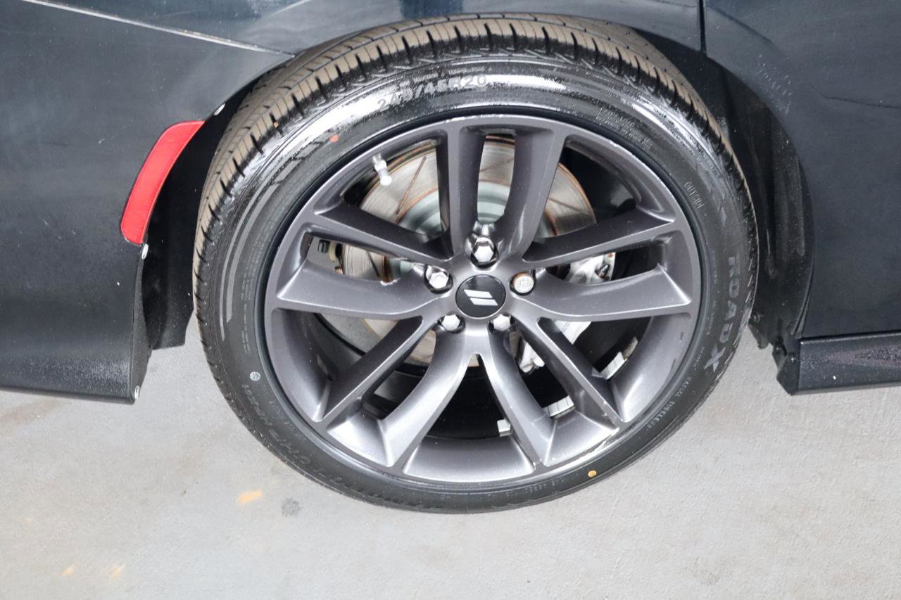 Used 2019 Dodge Charger Scat Pack RWD image 40