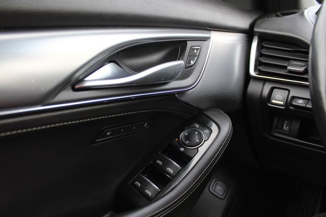 Used 2023 Cadillac CT5 Luxury AWD/4WD image 15