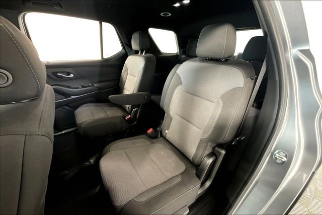 Used 2023 Chevrolet Traverse LT image 26