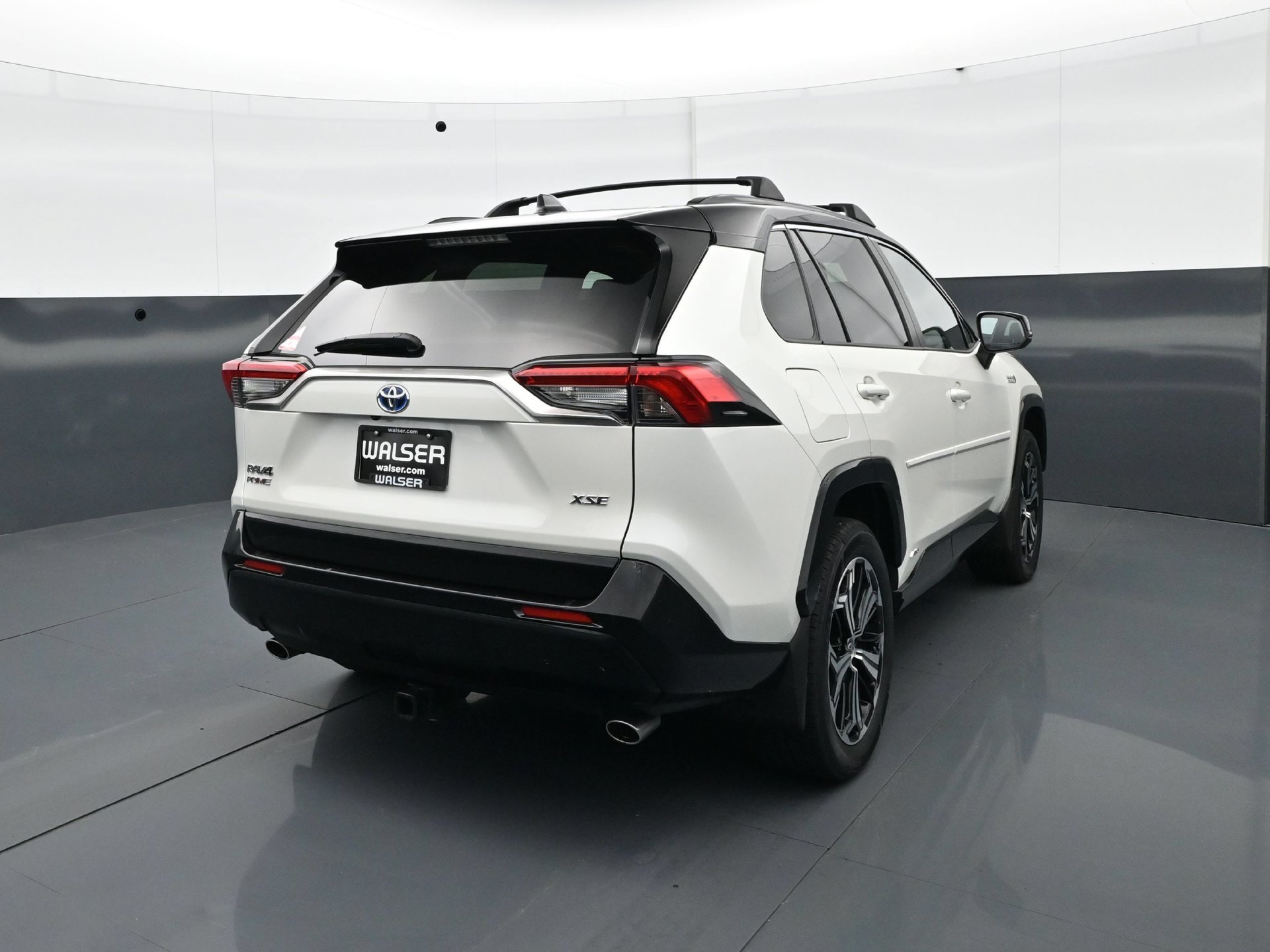 Used 2021 Toyota RAV4 XSE w/ Weather Package AWD/4WD image 6