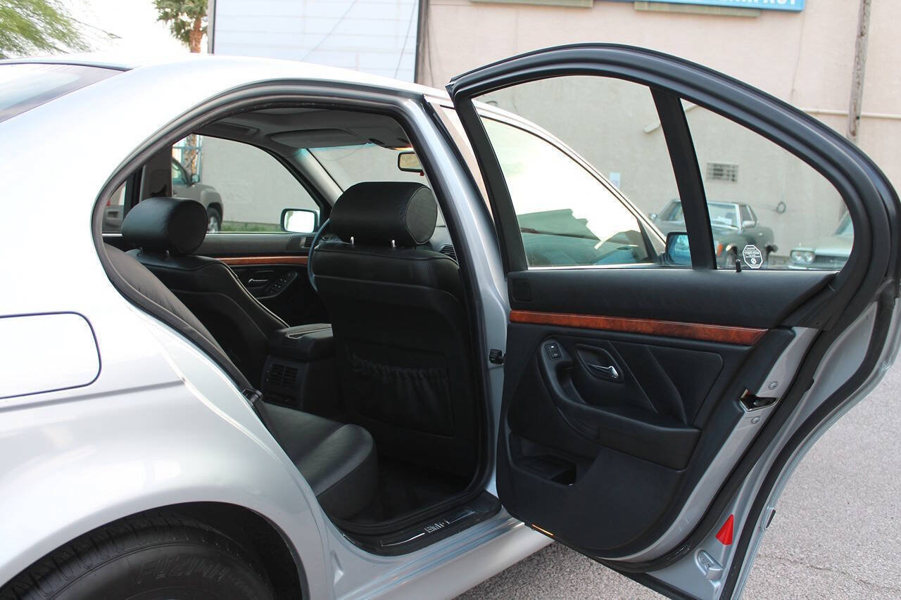 Used 1997 BMW 528i Sedan RWD image 28