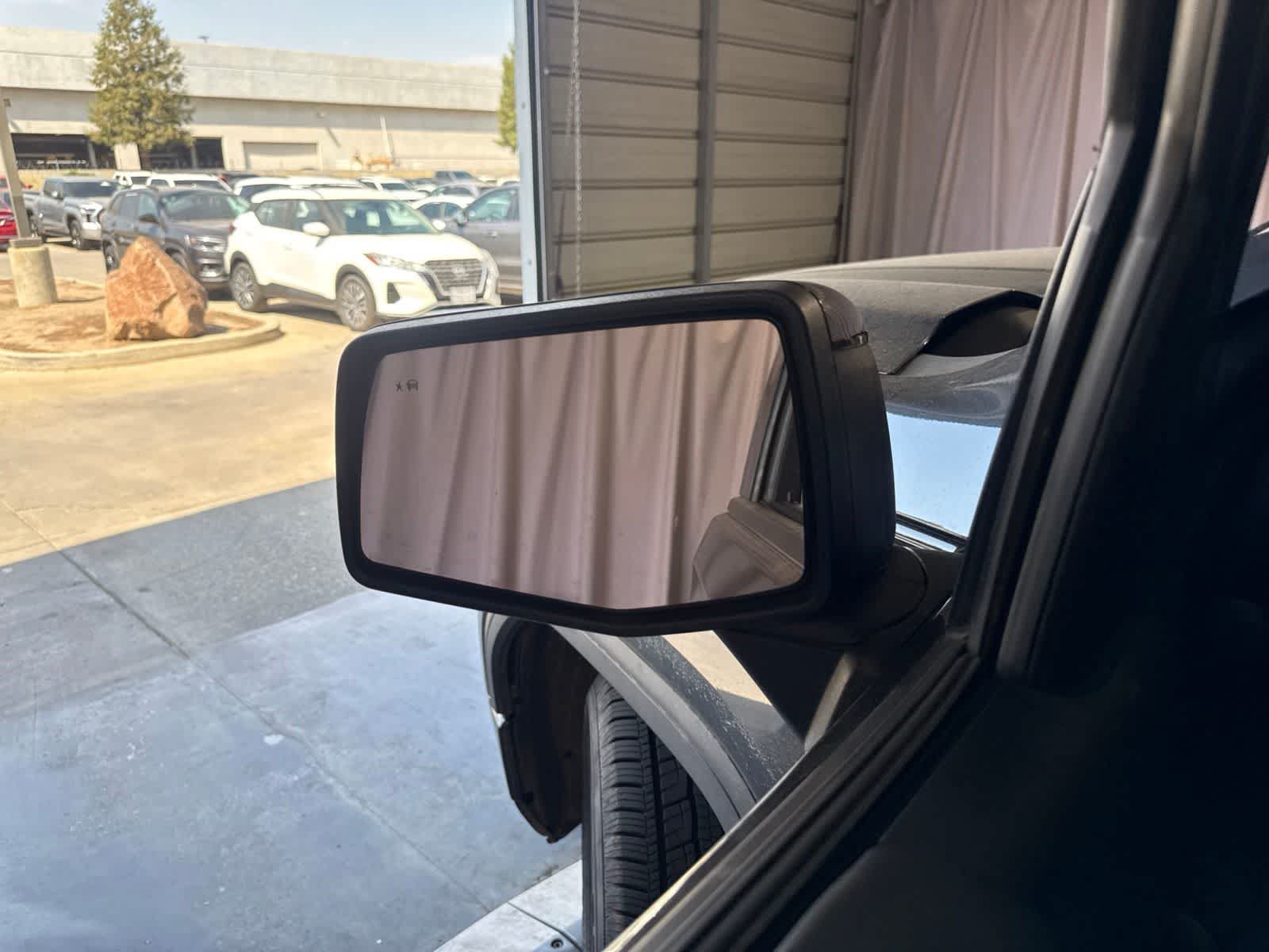 Used 2022 GMC Sierra 1500 Elevation AWD/4WD image 18