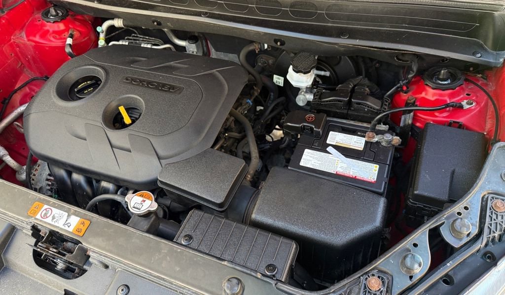 Used 2013 Kia Soul ! w/ Premium Pkg FWD image 29