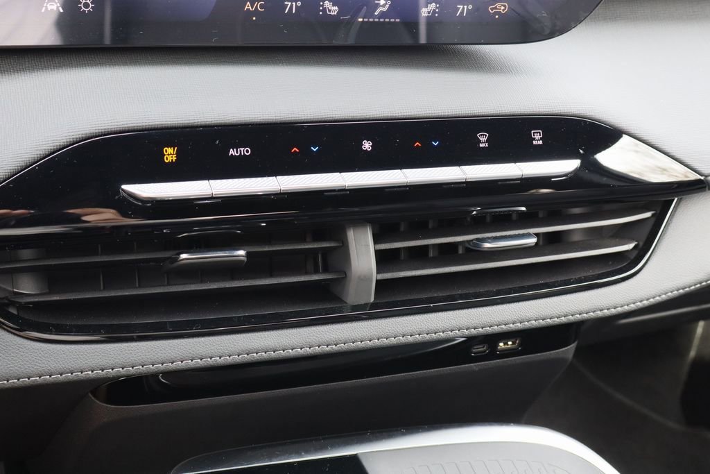 New 2026 Buick Enclave Sport Touring w/ Power Package FWD image 12