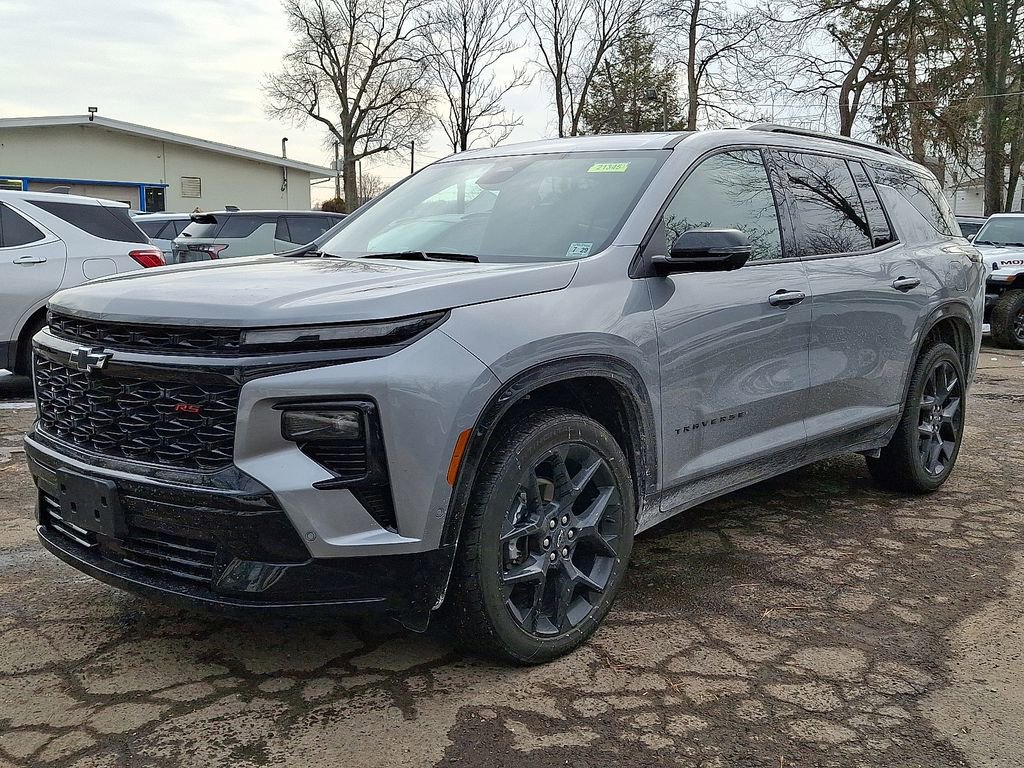 Used 2024 Chevrolet Traverse RS image 4