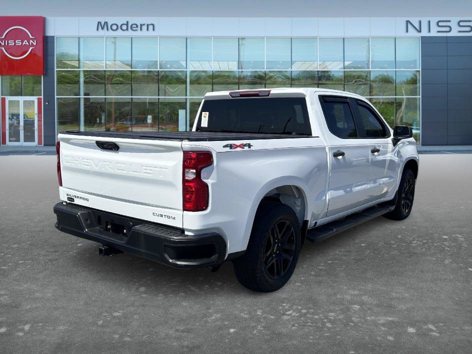 Used 2023 Chevrolet Silverado 1500 Custom AWD/4WD image 5