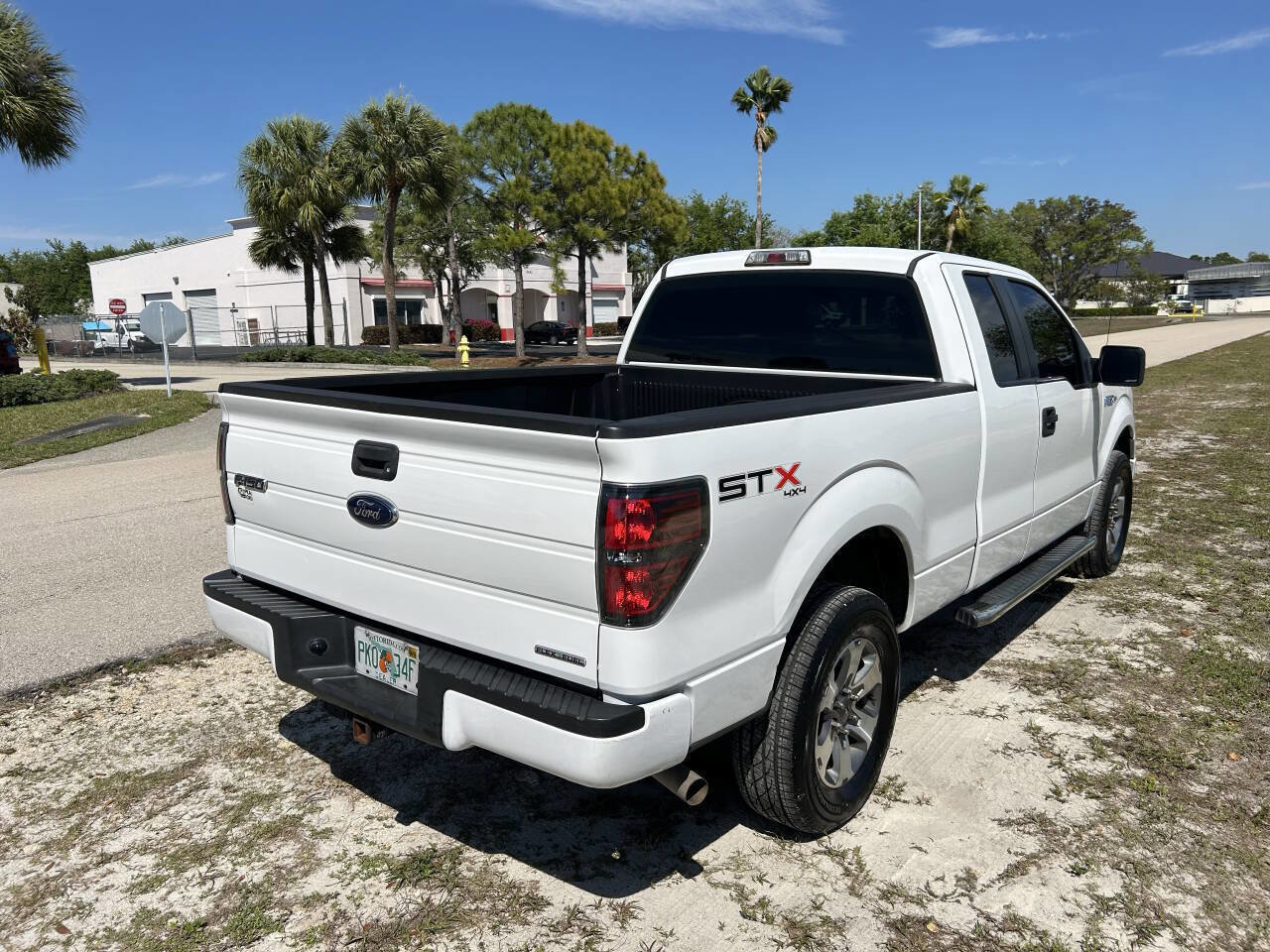 Used 2013 Ford F150 STX w/ Mid Equipment Group AWD/4WD image 7