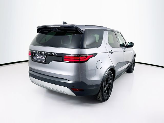 Used 2024 Land Rover Discovery S image 5