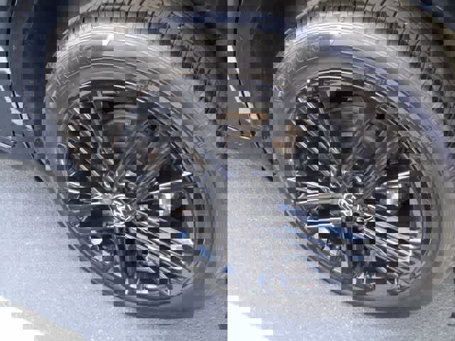 Used 2025 Toyota Camry SE image 11