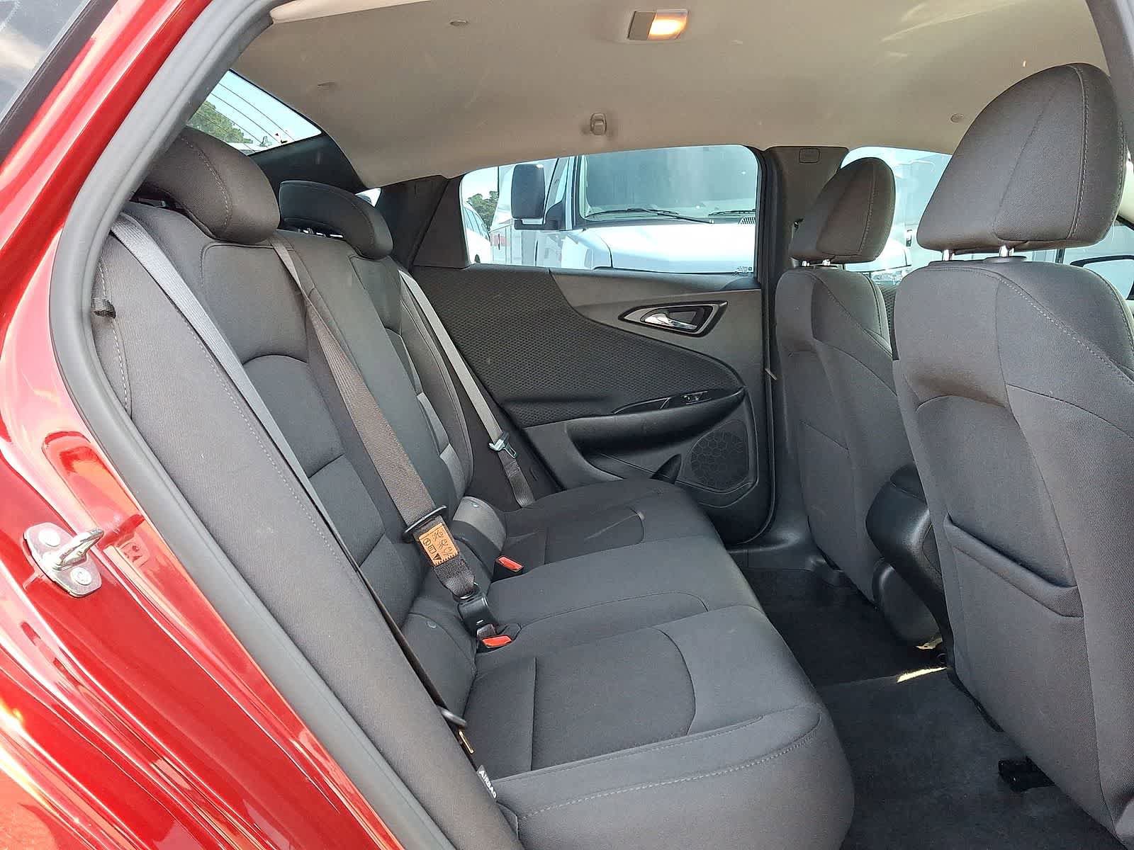 Used 2023 Chevrolet Malibu RS FWD image 30