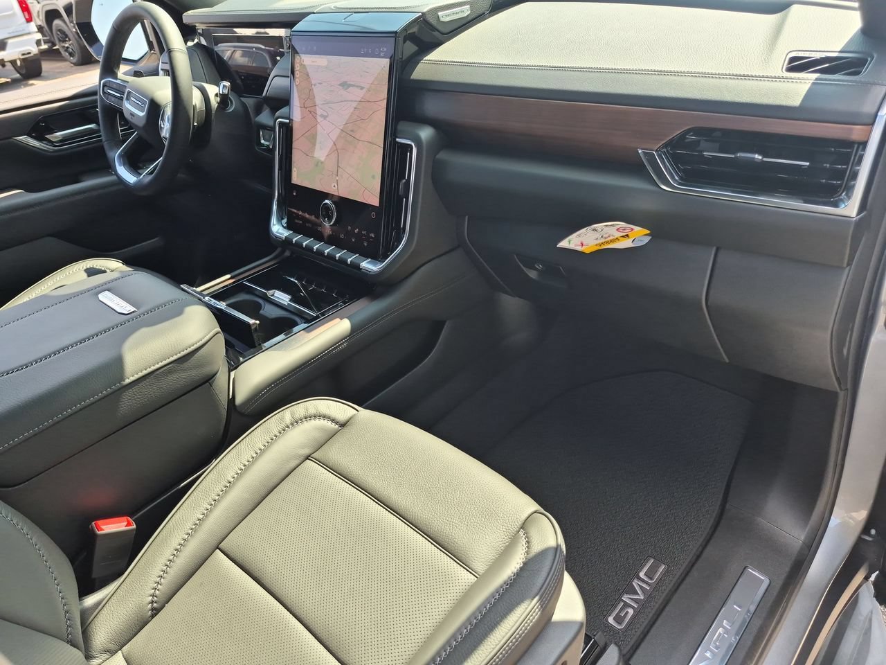 New 2026 GMC Yukon Denali AWD/4WD image 29