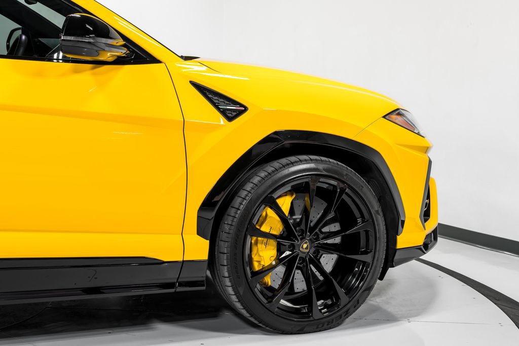Used 2022 Lamborghini Urus AWD/4WD image 50