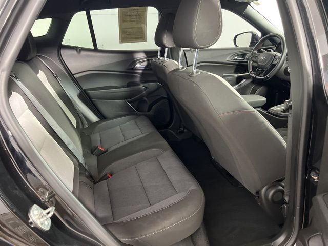 Used 2024 Chevrolet Trax RS image 13