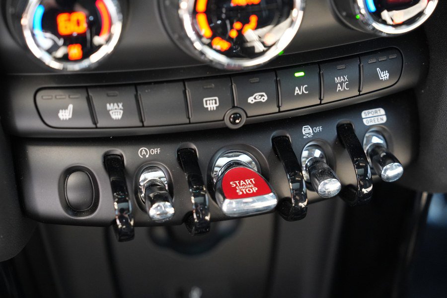 Used 2023 MINI Cooper John Cooper Works w/ Premium Package FWD image 30