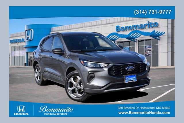 Used 2025 Ford Escape ST-Line AWD/4WD image 1